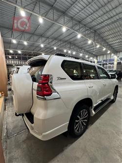 تۆیۆتا لاندكروزر پرادۆ